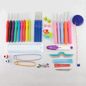 Kit Crochê Completo 16 Agulhas Acessorioes Tesoura Caixa Ferramentas Cabo Anatomico Estojo 53pçs