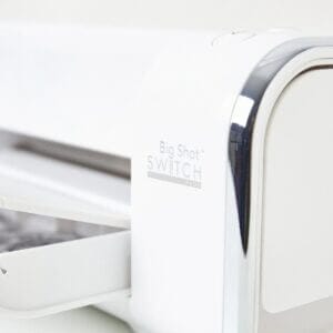 Máquina Sizzix Big Shot Switch Plus e kit inicial - Branco